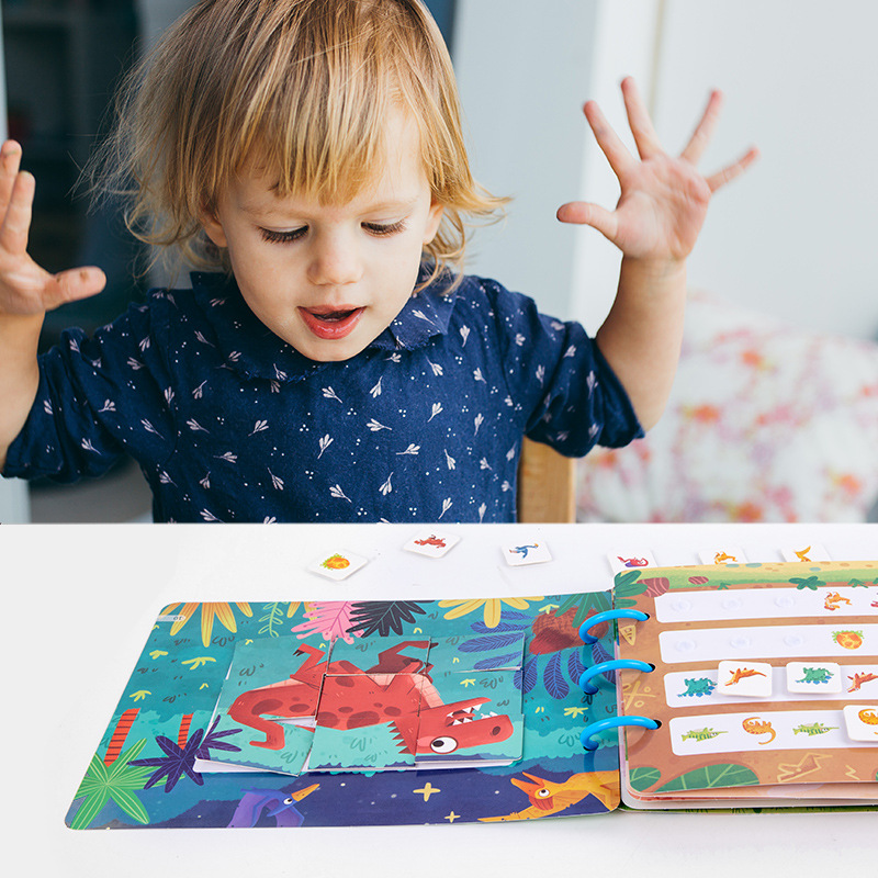 Montessori Il mio primo libro  - Kids First Education recensione e prezzo